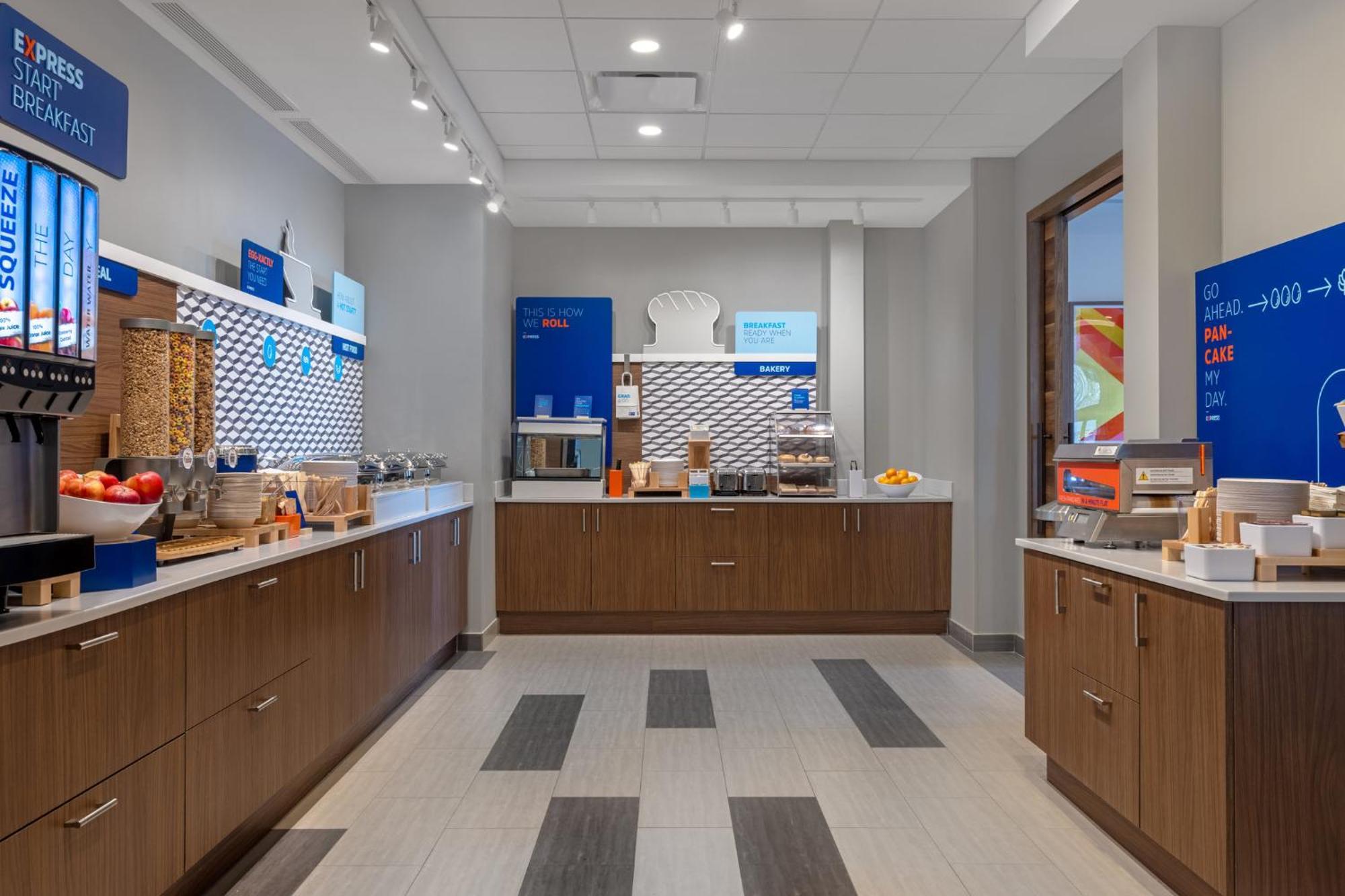 Holiday Inn Express & Suites St Thomas St. Thomas Extérieur photo
