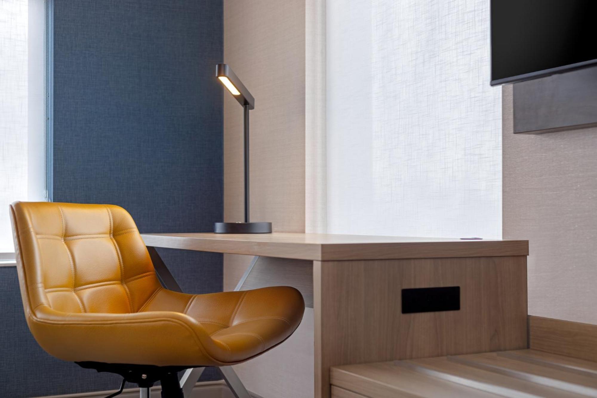 Holiday Inn Express & Suites St Thomas St. Thomas Extérieur photo