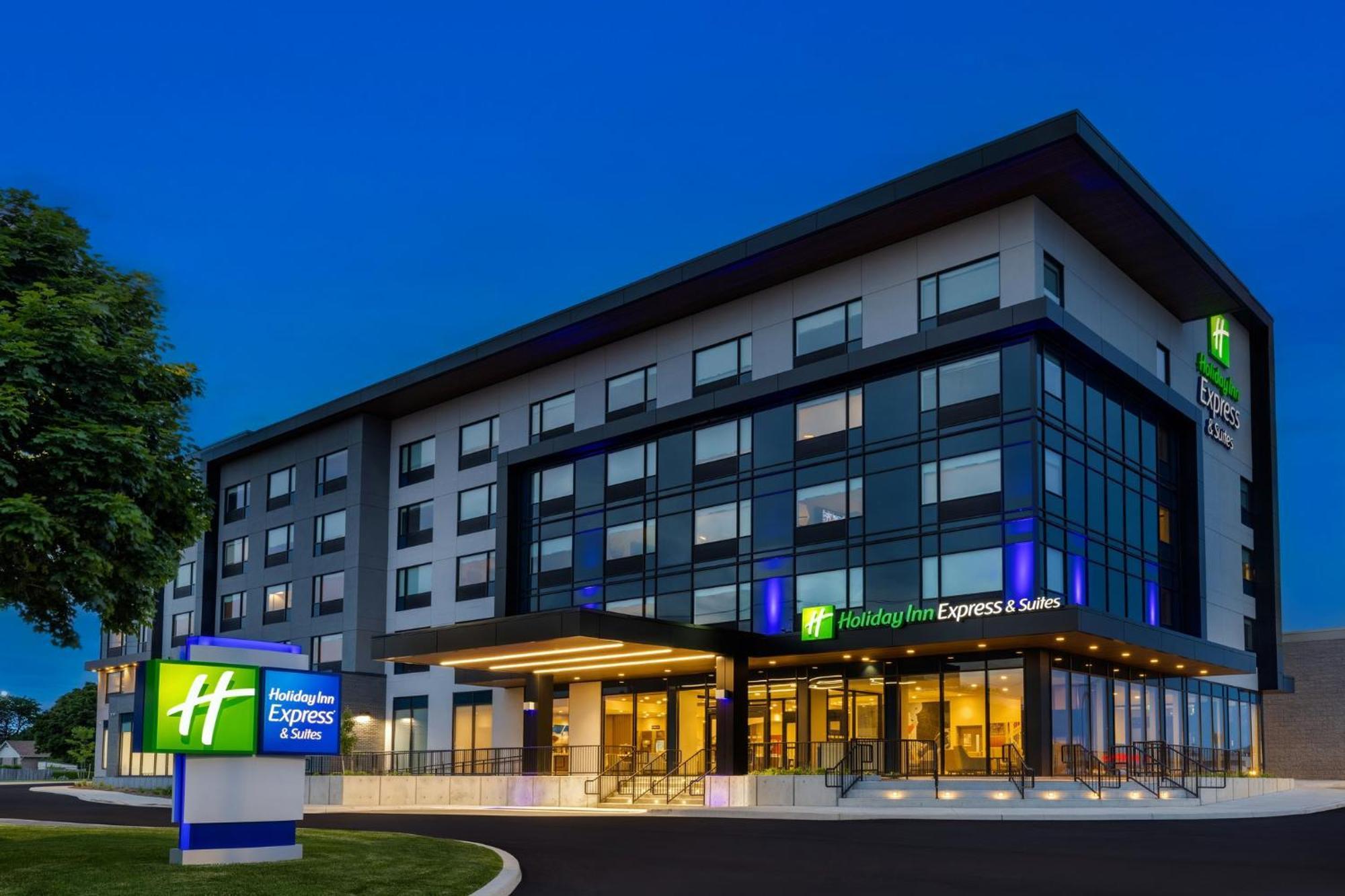 Holiday Inn Express & Suites St Thomas St. Thomas Extérieur photo