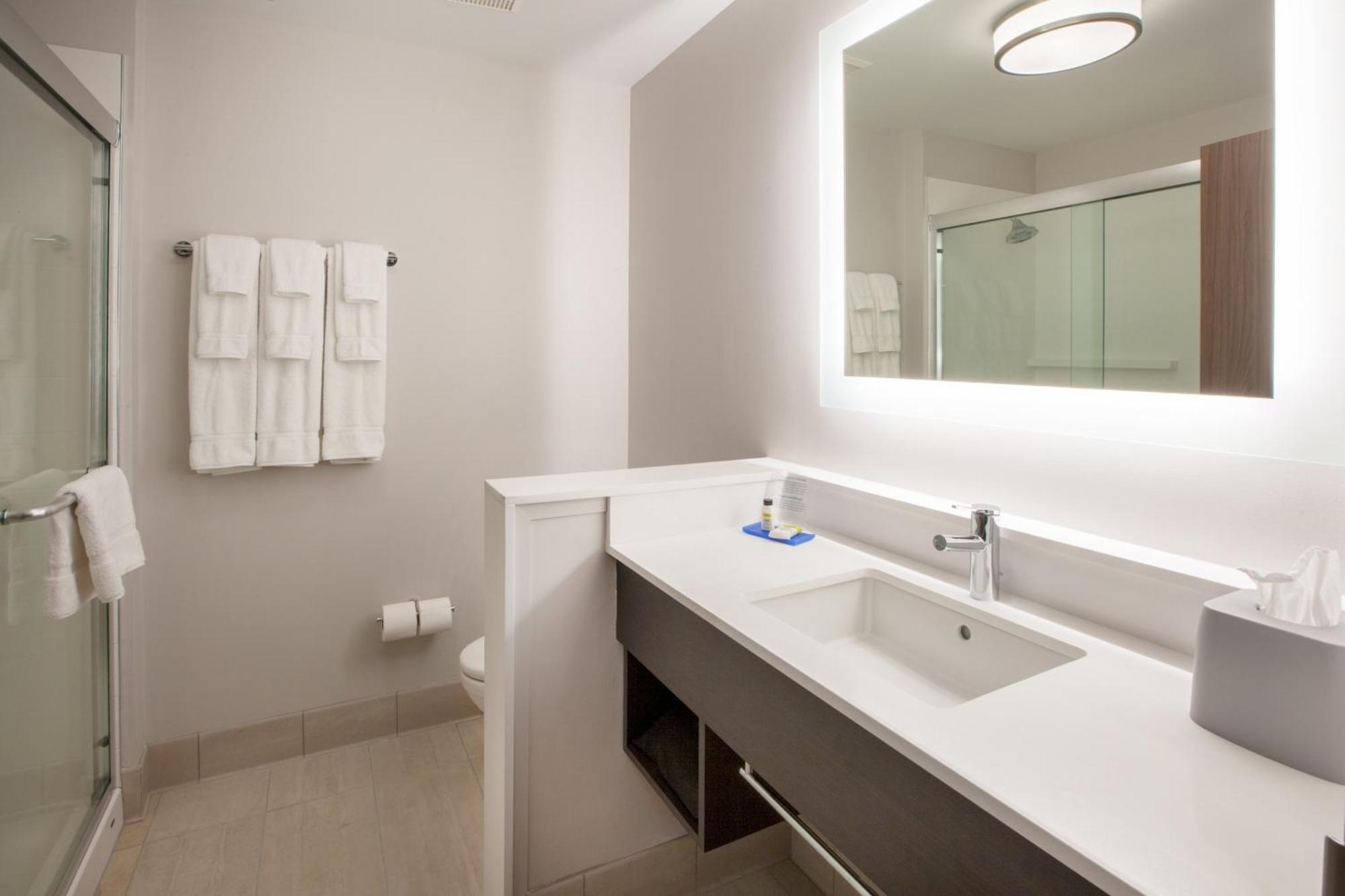 Holiday Inn Express & Suites St Thomas St. Thomas Extérieur photo